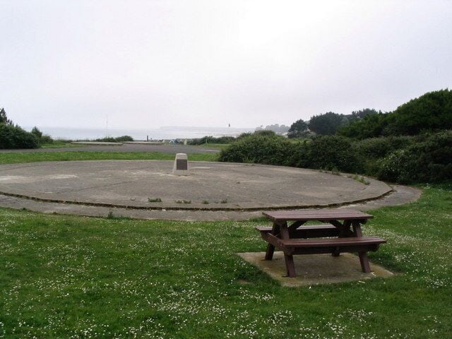 Old radar site at Highcliffe This large concrete circle, and the two smaller ones behind were the bases of large radar domes used for post-war research and development. The story of the site is told on a plaque on the monument in the centre of the circle.