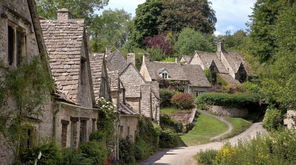 Cotswold village of Bibury, Cirencester, Gloucestershire, England, Shutterstock ID 200919887, SF SSA Case with Manager Approval: Case 07151371, Job: Prepay credit, Client/Licensee: , Other: