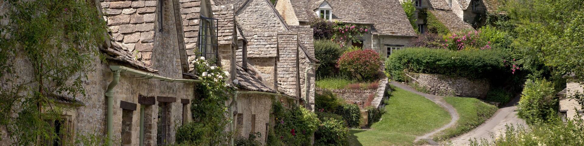 Cotswold village of Bibury, Cirencester, Gloucestershire, England, Shutterstock ID 200919887, SF SSA Case with Manager Approval: Case 07151371, Job: Prepay credit, Client/Licensee: , Other: