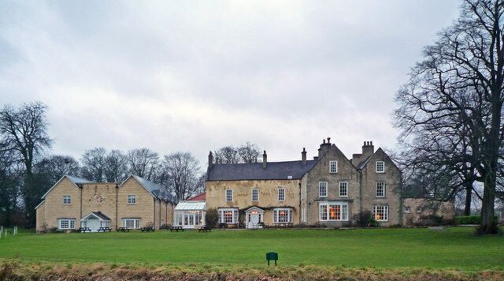 Hall Garth Now a hotel, the original building dates from the mid-late 17th century, although it has since had a number of additions. It is grade II listed - for listing particulars see http://www.heritagegateway.org.uk/Gateway/Results_Single.aspx?uid=110751&resourceID=5.