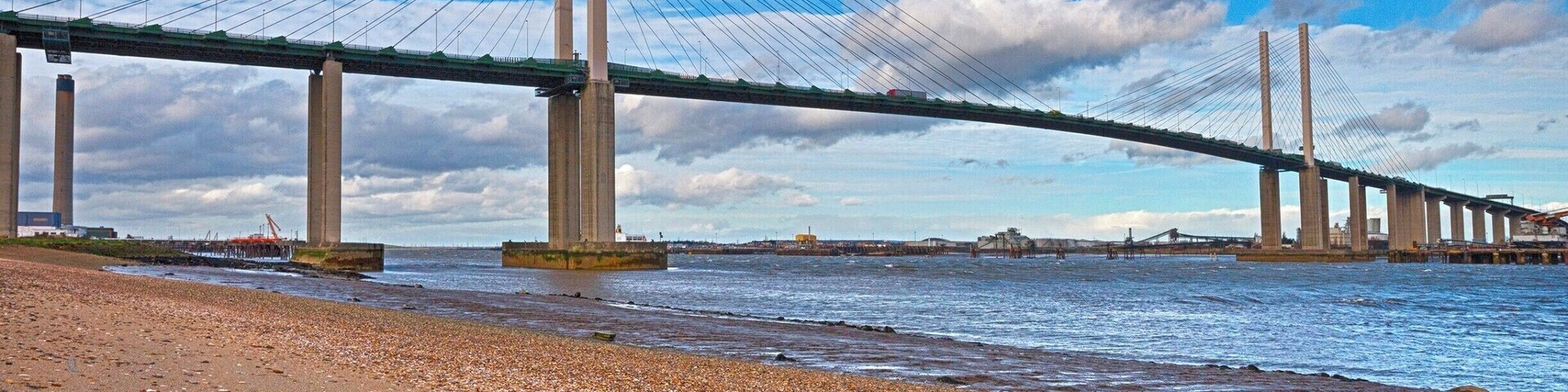 January 2015
A view of Queen Elizabeth II Bridge from the shores of the River Thames. There's a 7.5 mile walk along the river's edge here, its great to do and there are plenty of photo opportunities.