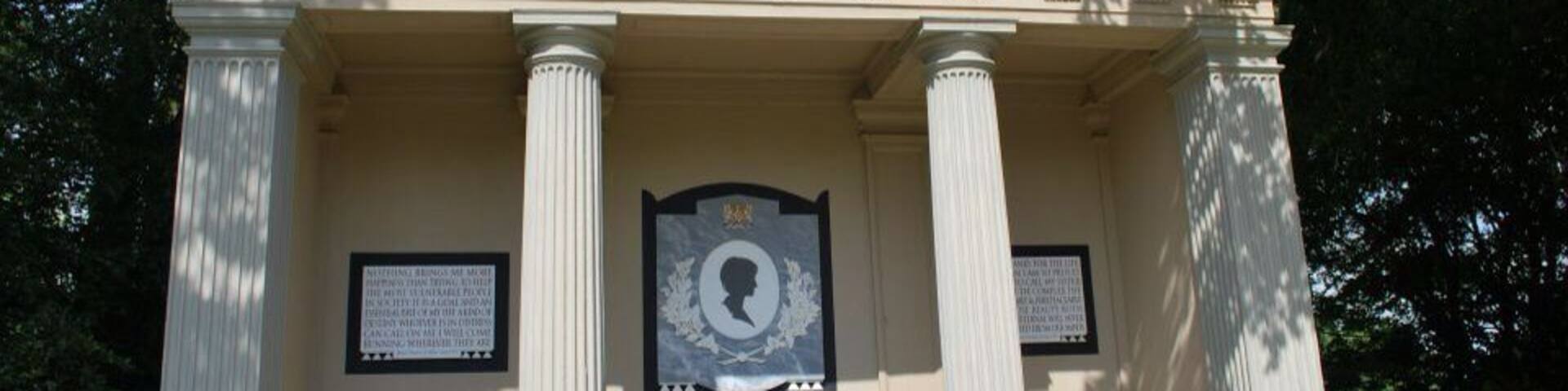 Uhmm... Not so sure if Lady Diana's actual remains are in here??!