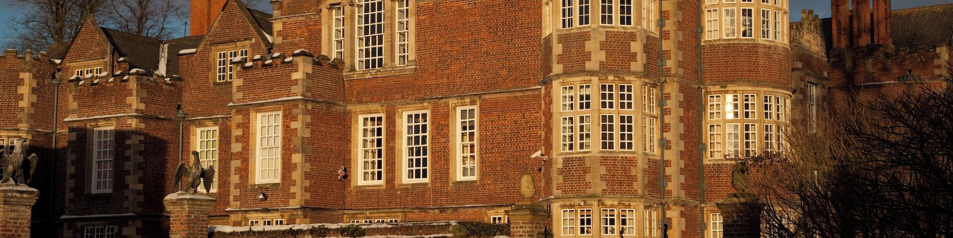 This is a photo of listed building number