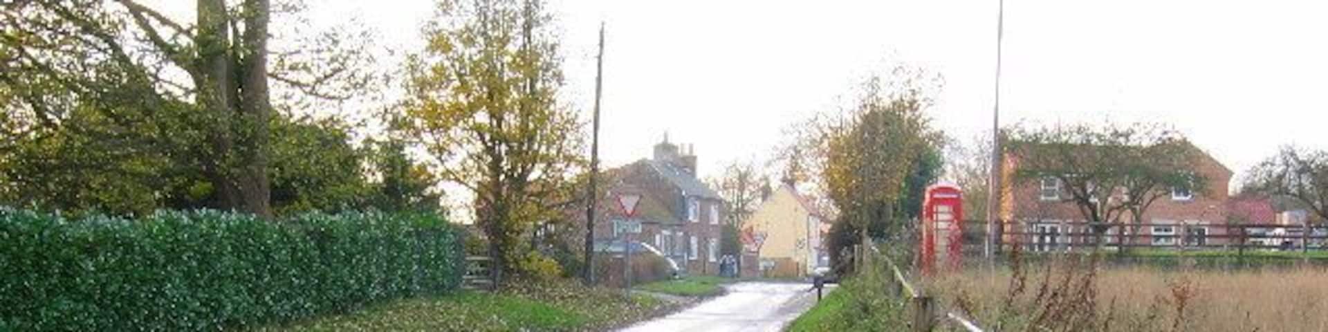 Tibthorpe, East Riding of Yorkshire. Looking west to Tibthorpe and the B1248 through the centre of the village