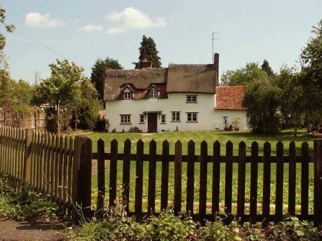 Old thatched cottage at Theydon Bois Many houses stand around the green at Theydon Bois and this cottage is one of the oldest buildings.