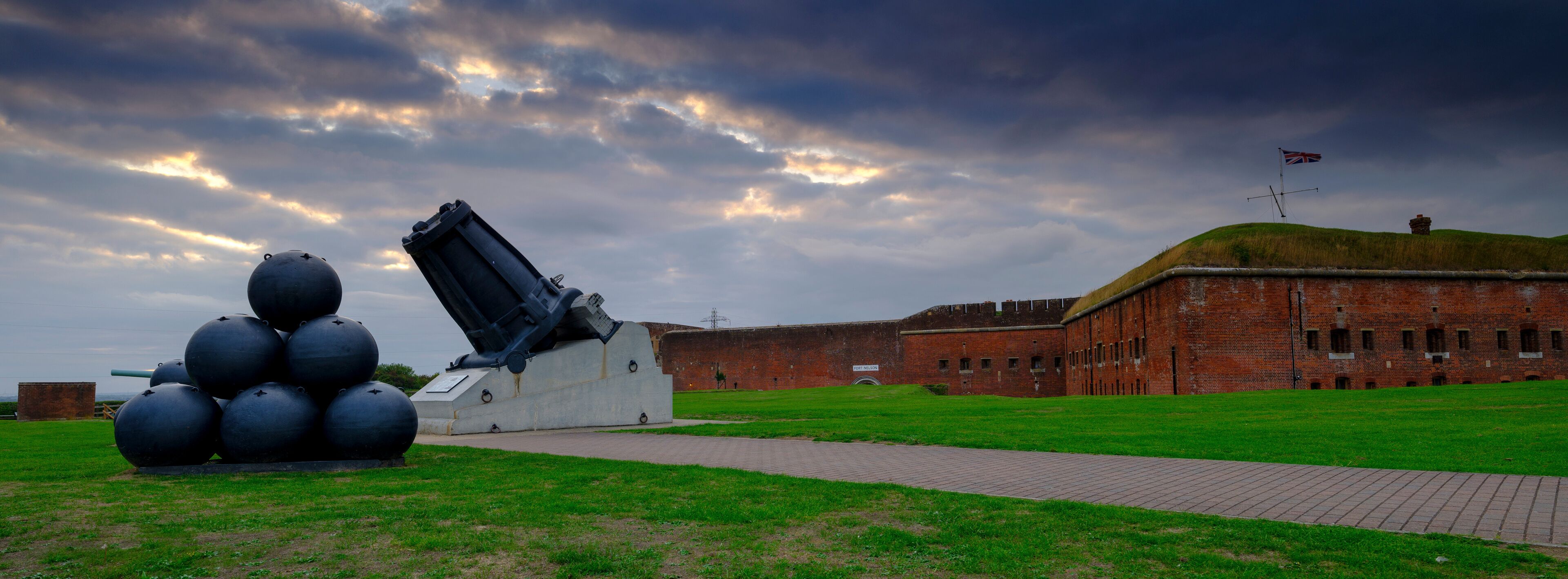 Panorama of Mallets Mortar in the front of Fort Nelson - a Royal Armouries museum - near Portsmouth, Hampshire, UK