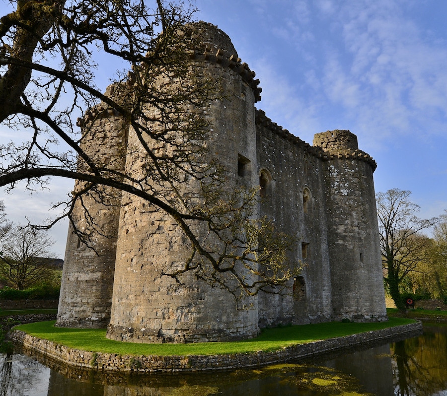 Nunney Castle: South tower