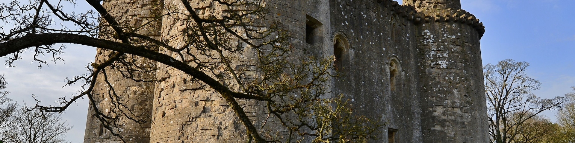 Nunney Castle: South tower