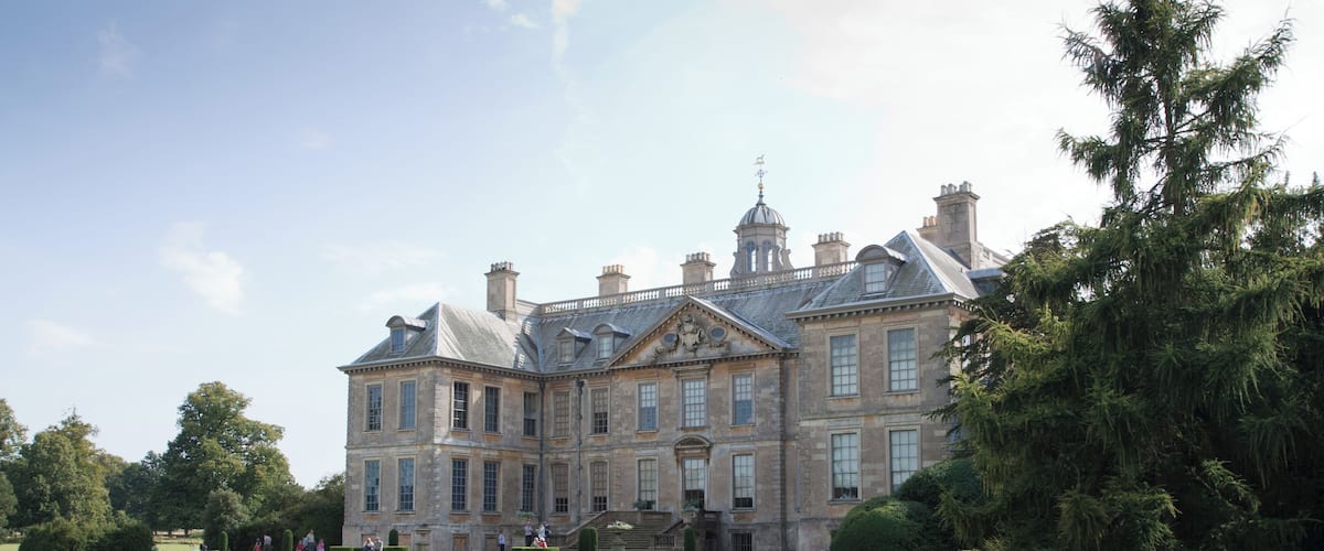 This is a photo of listed building number