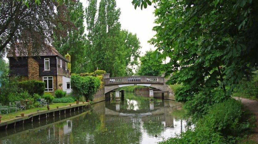 Roydon Bridge. The bridge over the Stort Navigation in Roydon it was built in 1920 see 1317452