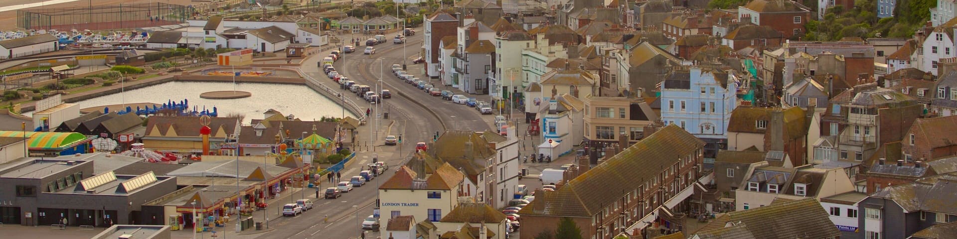Hastings which includes a small town or village and general coastal views
