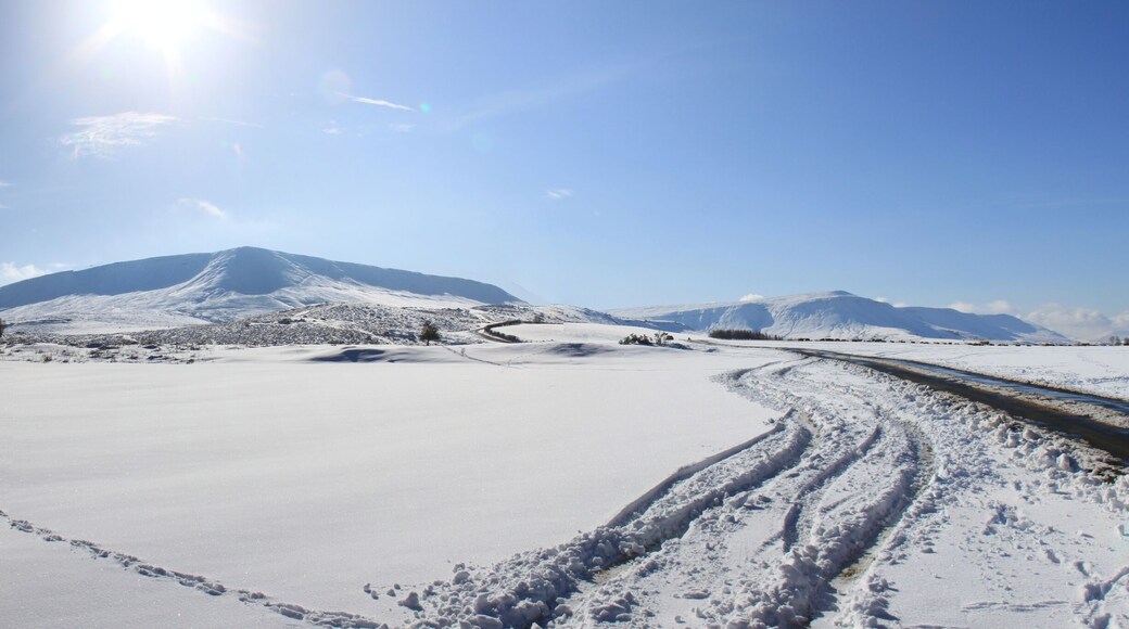 Snowy hay Bluff