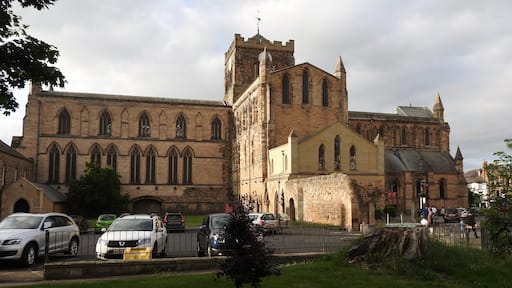 There has been a church on the site in Hexham, England, for over 1300 years since Etheldreda, Queen of Northumbria made a grant of lands to Wilfrid, Bishop of York. Of Wilfrid's Benedictine abbey, which was constructed almost entirely of material salvaged from nearby Roman ruins. The Abbey was built up during the 12th Century into its current form, with additions around the turn of the 20th Century.
#LikeALocal #OnTheRoad