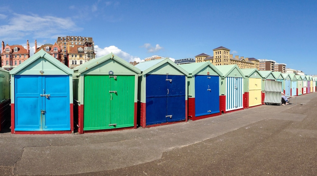 beach hut panorama
