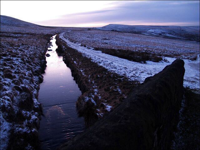 Deer Hill Conduit. From a stone bridge over the conduit looking towards Binn Moor and the Wessenden Valley. Taken in January 2007.