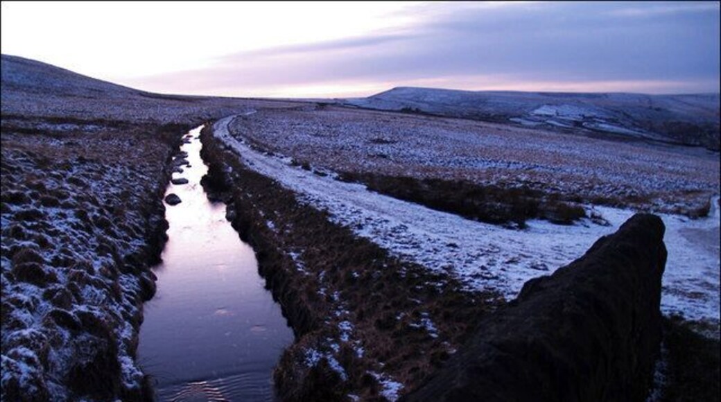 Deer Hill Conduit. From a stone bridge over the conduit looking towards Binn Moor and the Wessenden Valley. Taken in January 2007.