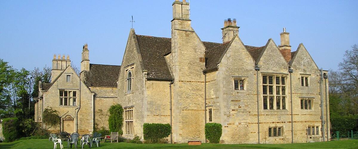 Burton Latimer Hall