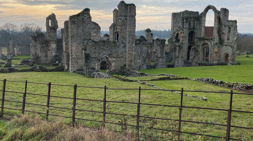 What a cool place to see, and I was surprised at how well preserved the site is. There is a stone spiral staircase up to some of the upper rooms. Awesome experience.