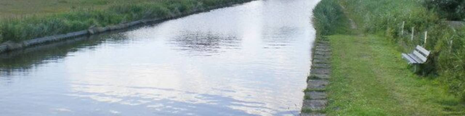 Lancaster Canal (Glasson Branch) Looking west from The Mill Inn
