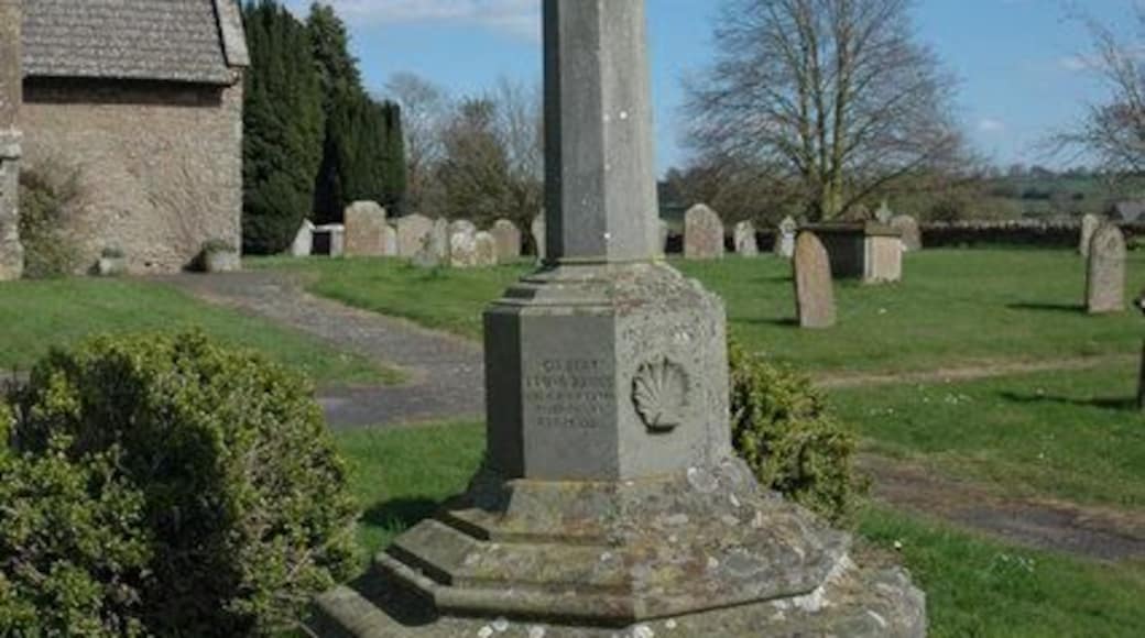 Kimbolton War Memorial Kimbolton war memorial stands in the churchyard beside the church.