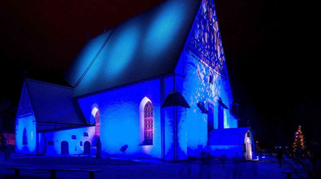This is vero old church wich has burned twice and is located on top of this small hill in old town of Porvoo.
You can basically see it everywhere in the town.
This spectacular shot is taken during Finland's 100 year celebration, where it was lit with Finnish flags colors blue and white!
#PORVOO
#FINLAND
#BVSBLUE