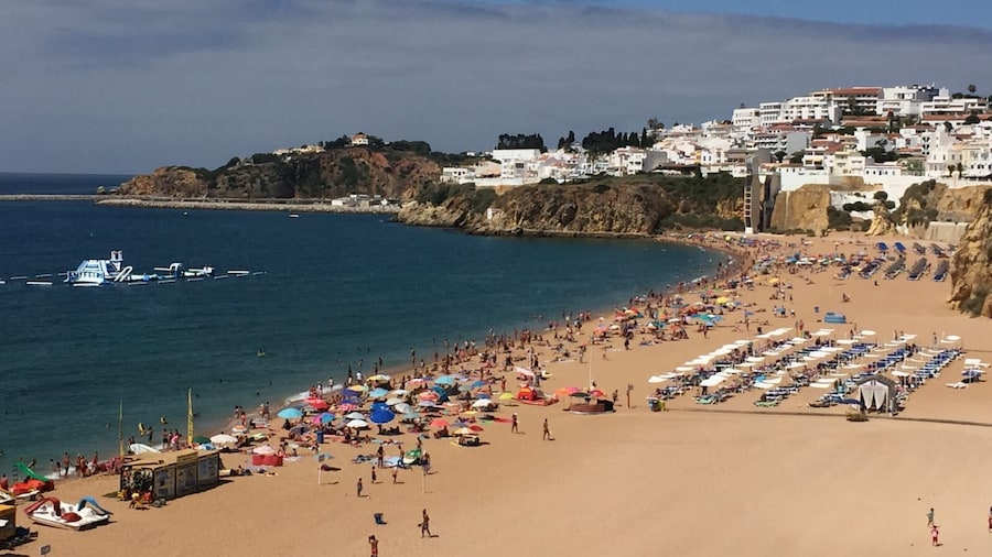 This beach in Albufeira is amazing!