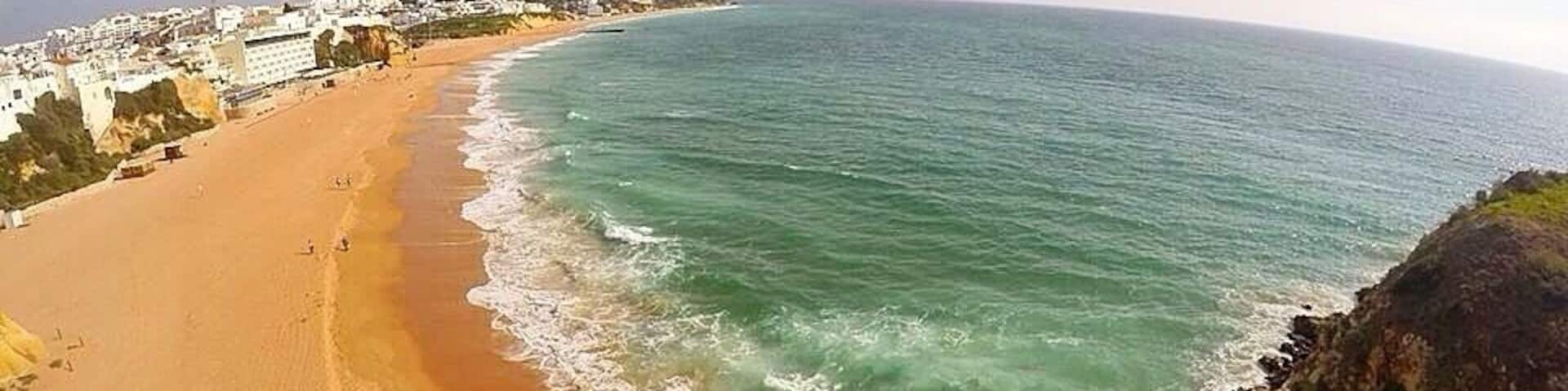 {NEW BLOG POST-6 best beaches in The Algarve, Portugal}
Our current trip to Portugal is almost over after 5 weeks of volunteering and exploring.
If you've never been before we definitely recommend to visit this beautiful country and these are our top 6 beaches to see in The Algarve...This one is the stunning #beach at #Albufeira , Read here: http://www.britandtheblonde.com/discoveries/5-best-beaches-algarve-portugal/
Taken with #GoPro
#waterlust