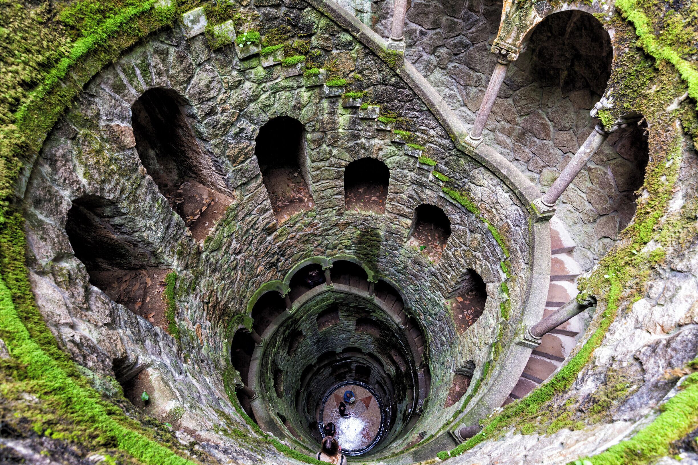 The Quinta da Regaleira is a decorative 20th century residence that is situated in the town of Sintra. The grand house is split over five floors and has an ornate gothic façade, but the real attraction is to the rear with the enchanting gardens. The gardens of the Quinta da Regaleira were styled to represent ancient secret orders, with hidden tunnels and concealed symbolism.
#architecture #Portugal #sintra #travel #adventure #aboveitall #perspectives #culture