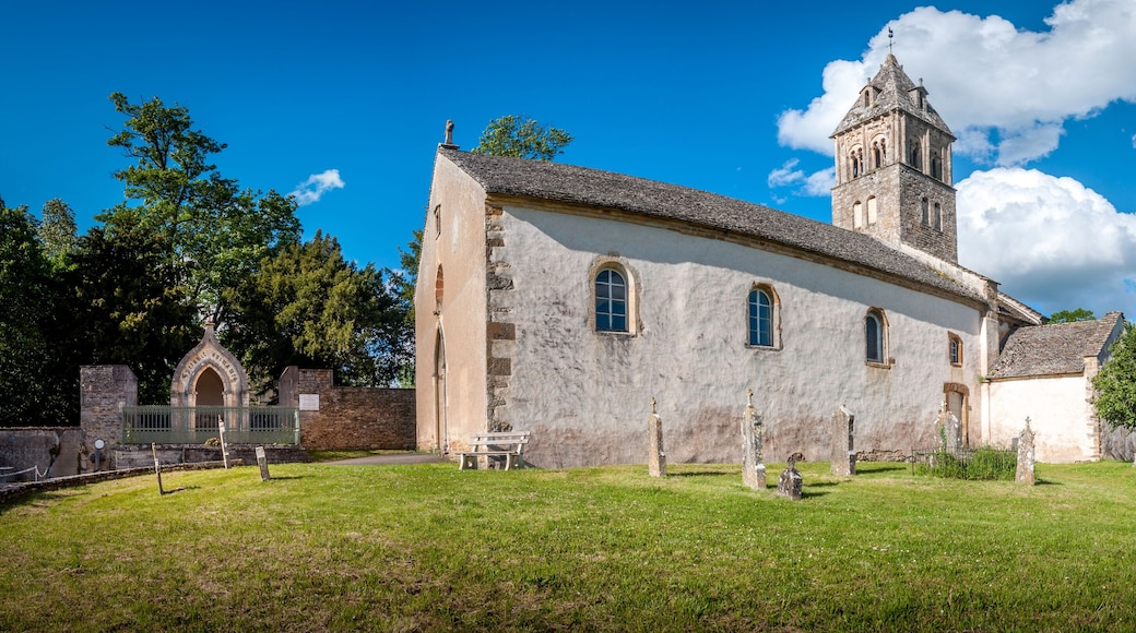 Eglise et cimetière de Saint Point où repose Lamartine