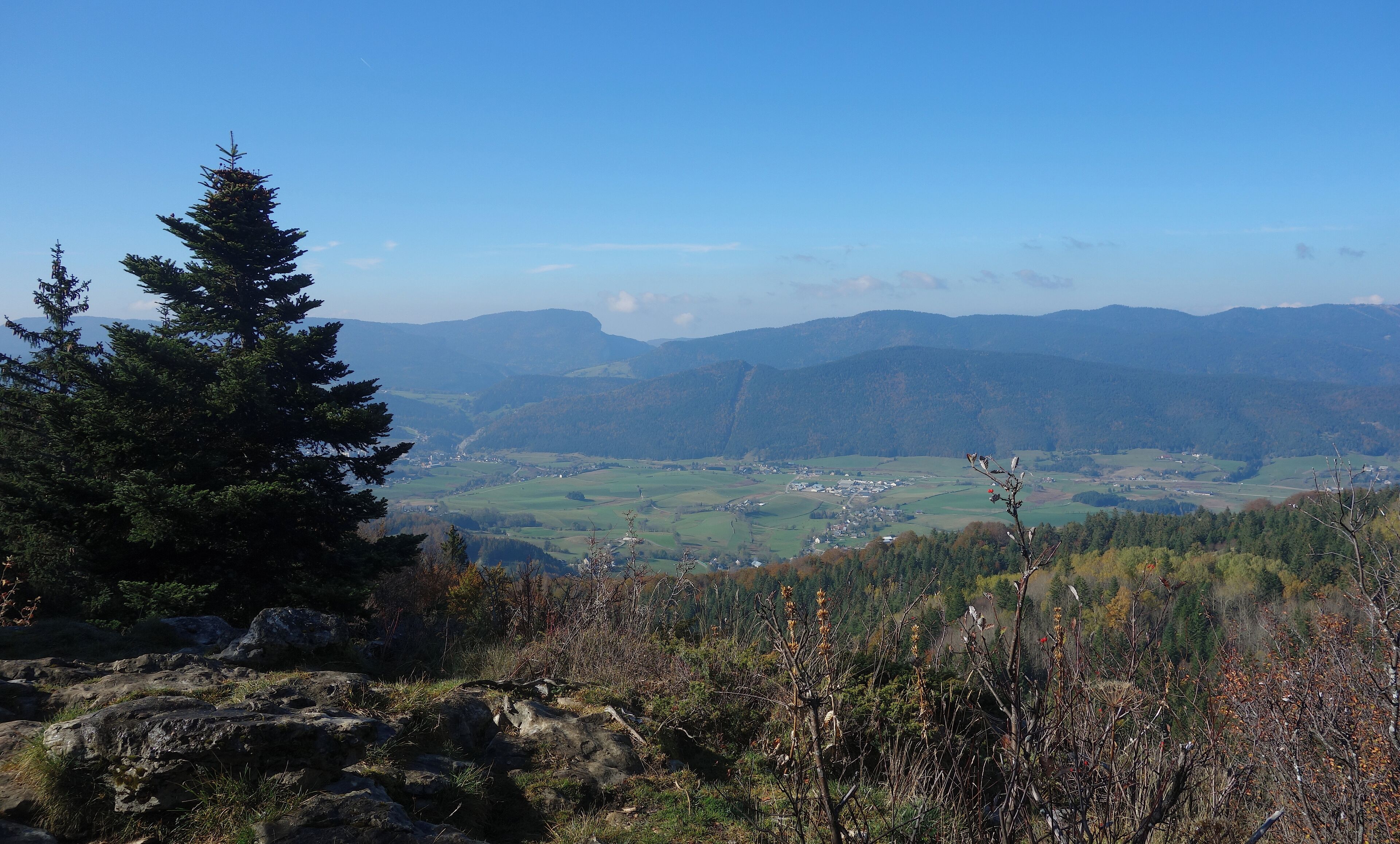 <h2>Top places to stay near the slopes</h2>