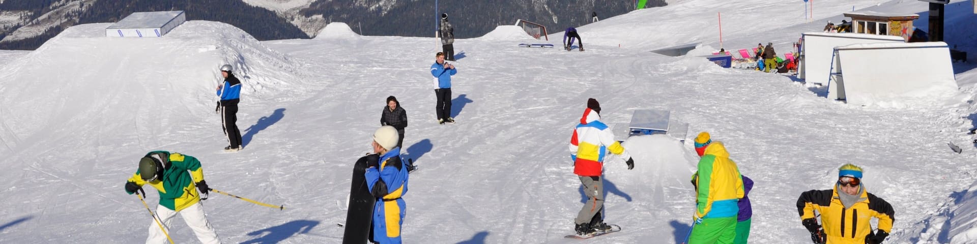 Ellmau which includes snow skiing, snow boarding and mountains