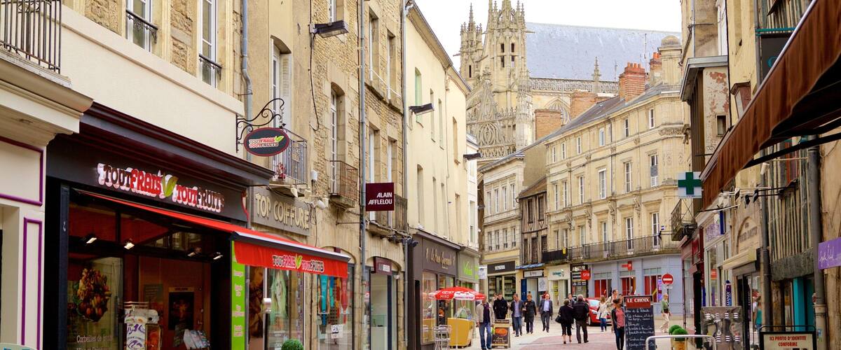 Alencon which includes street scenes