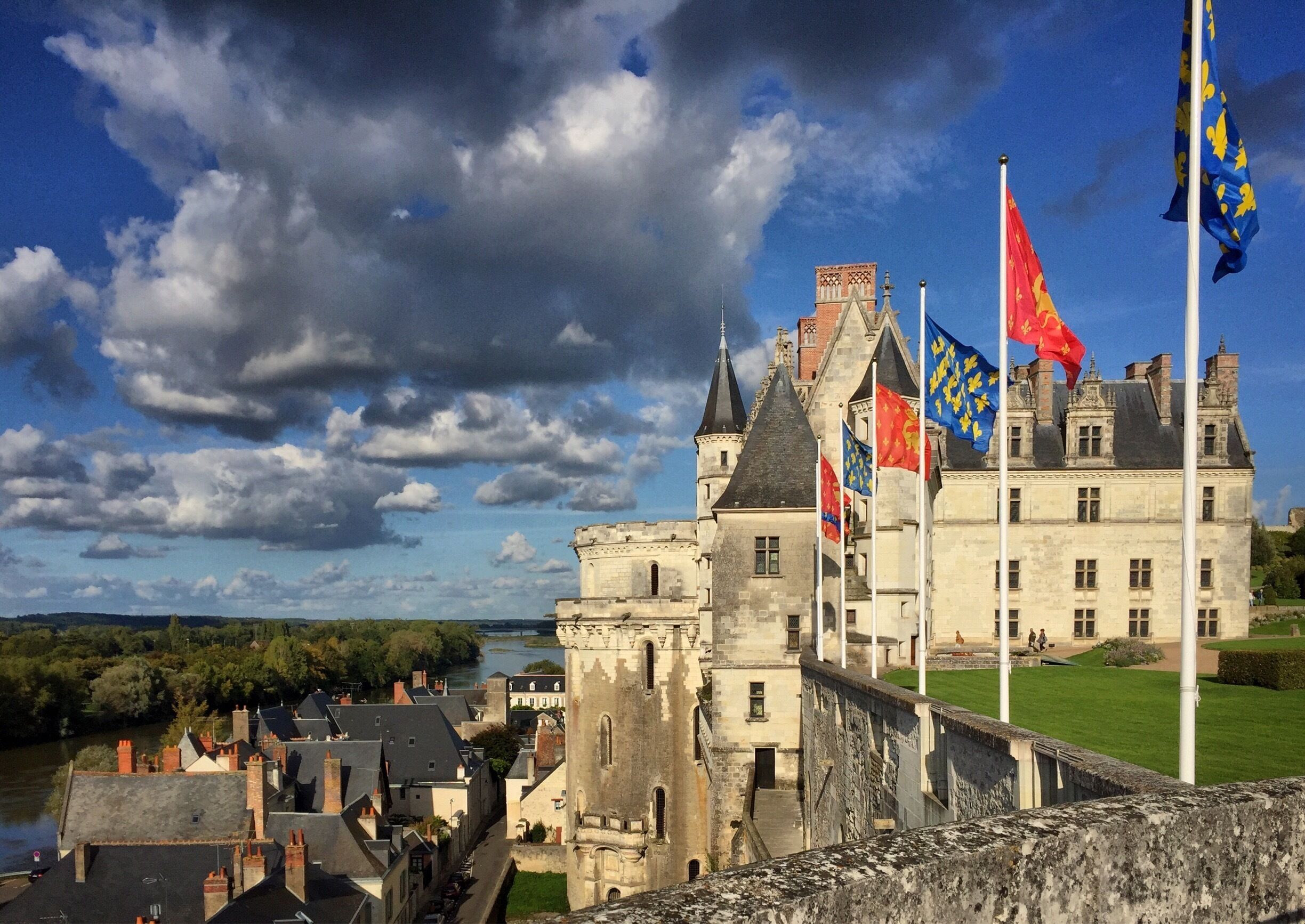 The royal Château at Amboise, in Loire Valley in France. Confiscated by the monarchy in the 15th century, it became a favoured royal residence and was extensively rebuilt...