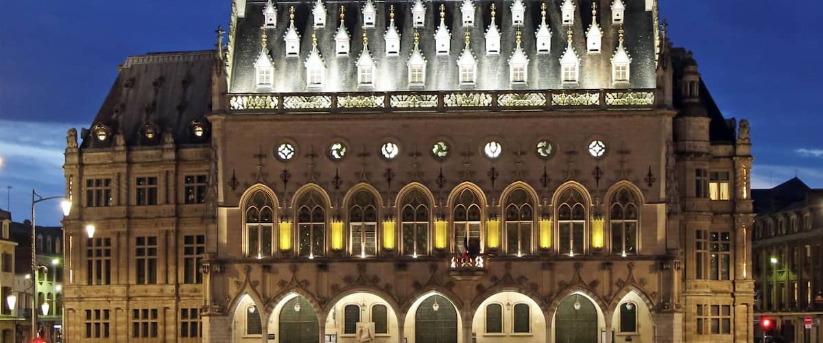 This building is classé au titre des Monuments Historiques. It is indexed in the Base Mérimée, a database of architectural heritage maintained by the French Ministry of Culture, under the reference PA00107963 .