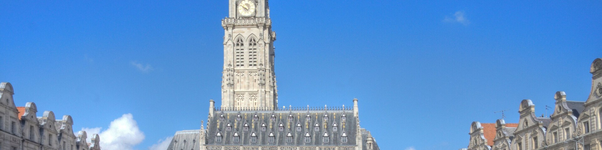 This building is classé au titre des Monuments Historiques. It is indexed in the Base Mérimée, a database of architectural heritage maintained by the French Ministry of Culture, under the reference PA00107978 .
