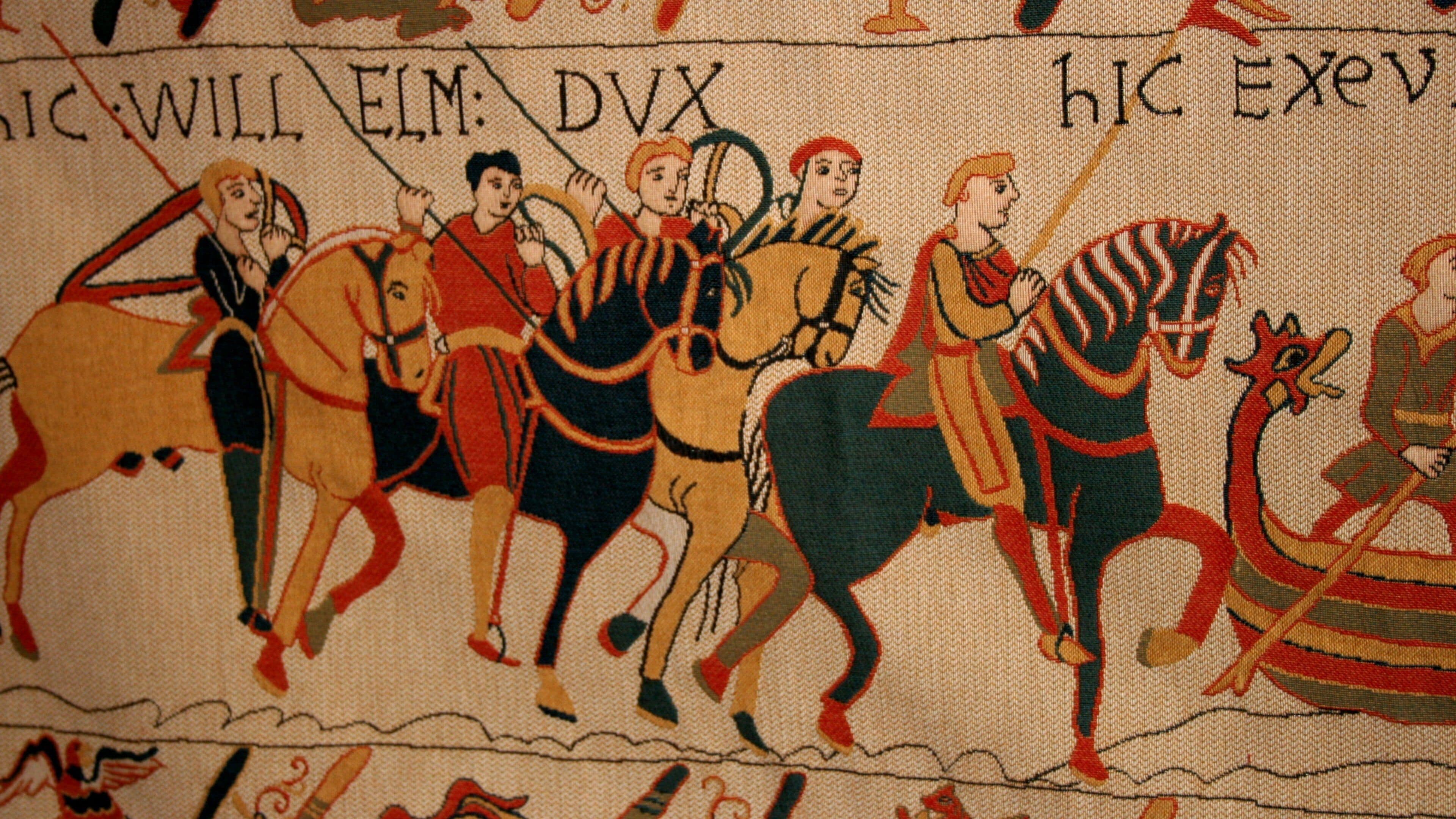 Bayeux featuring art