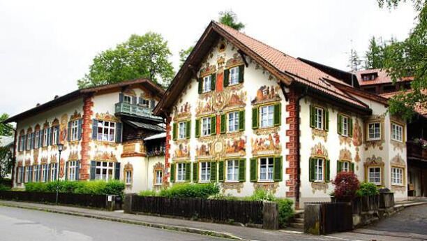 Oberammergau : the German village where a unique show takes place every ten years.
https://foodandtravel.blog/2019/08/16/oberammergau-attend-the-show-that-takes-place-every-ten-years/