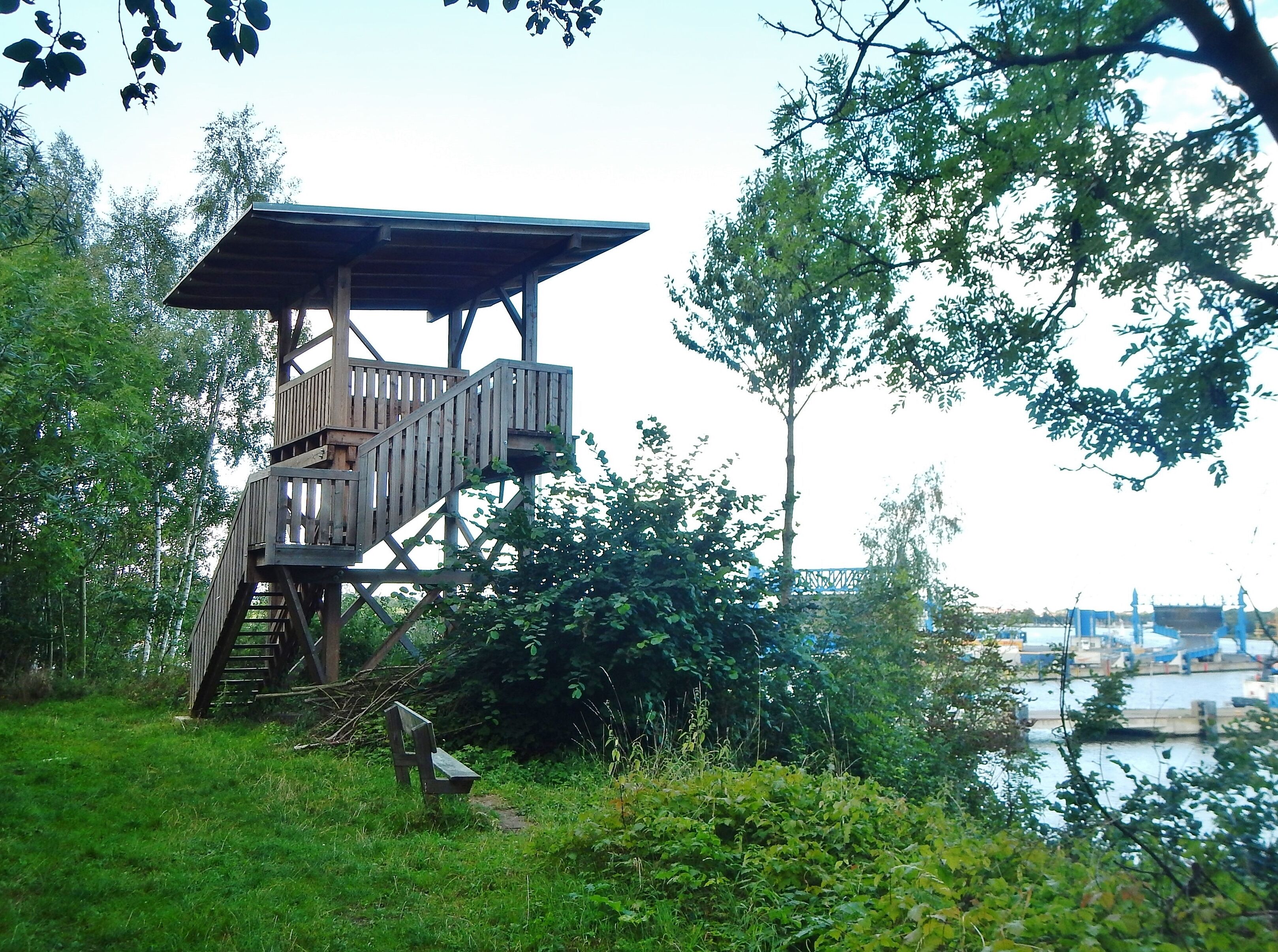 Aussichtsturm im Naturschutzgebiet Dummersdorfer Ufer