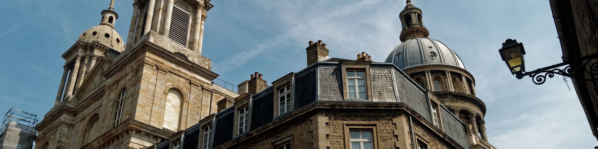Boulogne-sur-Mer - Ville Haute - Rue de Lille - View North on Basilica of Notre-Dame de Boulogne
