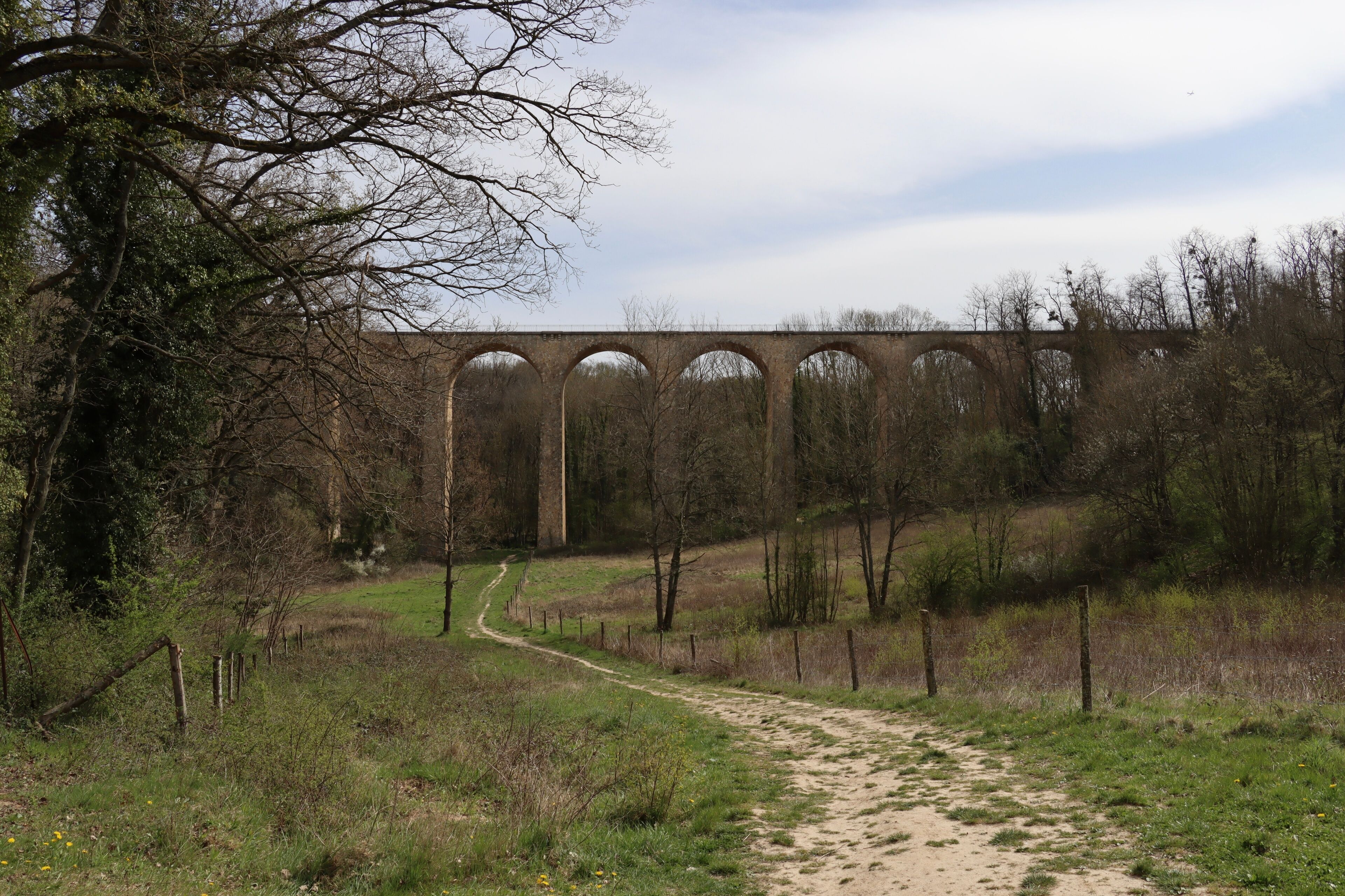 The Fauvettes viaduct in France 