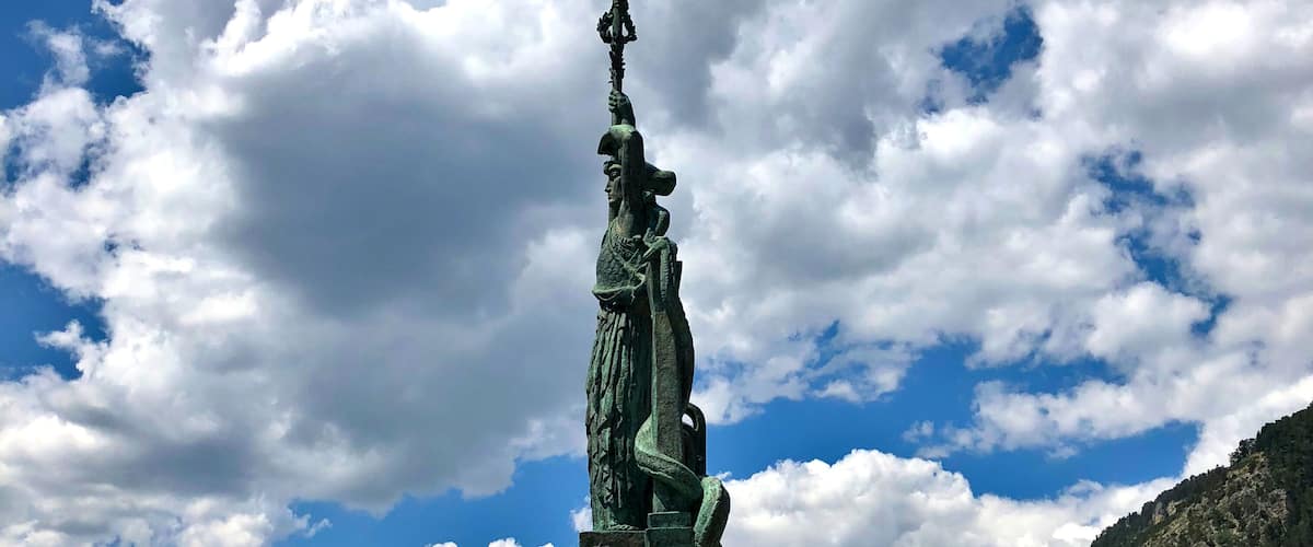 Statue of "The Great France" was placed at the top of the fort in the French Alps in 1933. It was intended to commemorate the intervention of the US Army in the First World War and to salute world peace. The fort is now in ruins but offers dramatic views of the town below and the French Alps. #History