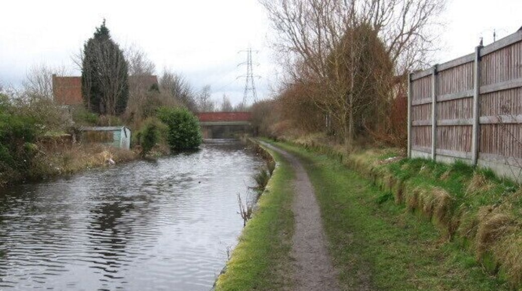 Rochdale Canal near Chadderton