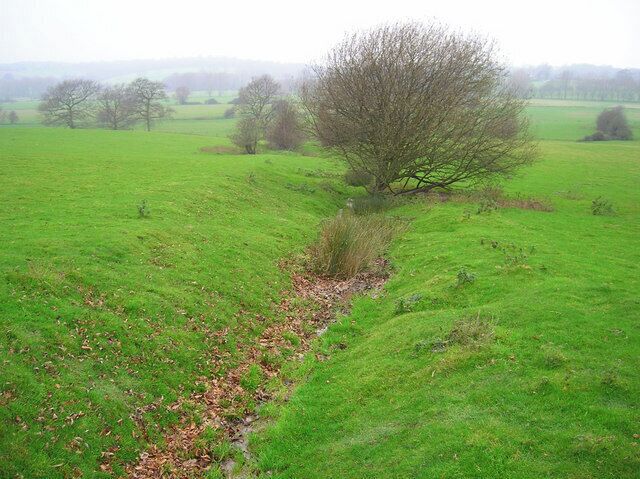 Unnamed Brook, Leasams Hill Unmarked on the map too. Flowing down the west side of Leasams Hill into an arm of the Tillingham Valley.
