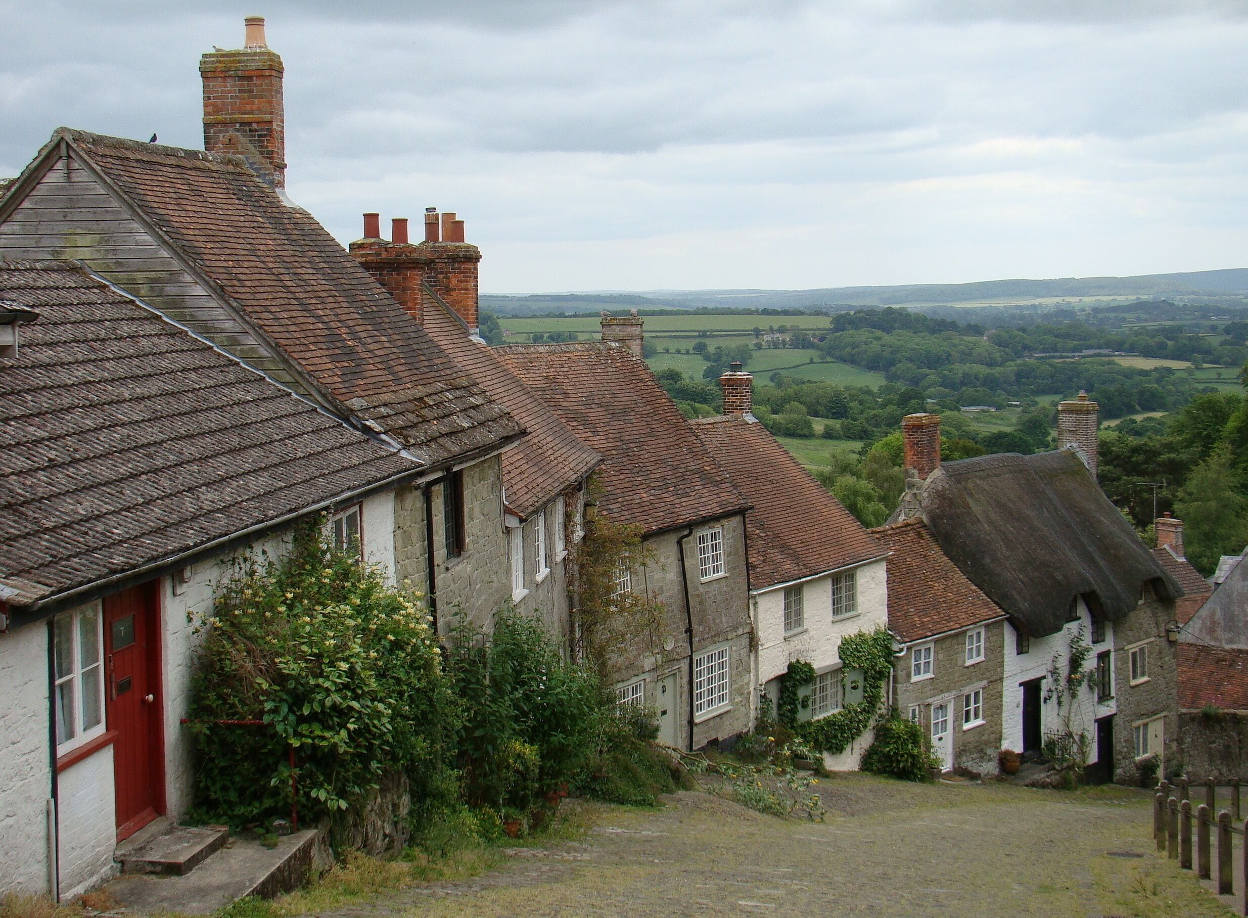 Shaftesbury, Gold Hill ..., I think the most beautiful street in South England.