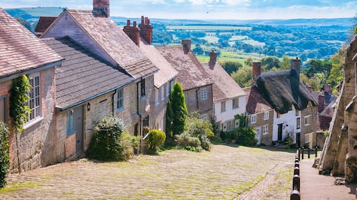 Scenic English countryside view from Gold Hill, in the traditional hillside village of Shaftesbury, England
