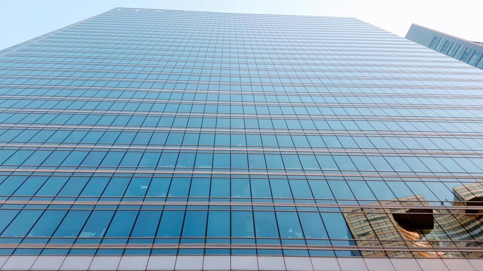 Grid pattern at the Dexia Tower at La Défense, the 1st European business district.
#LifeAtExpedia