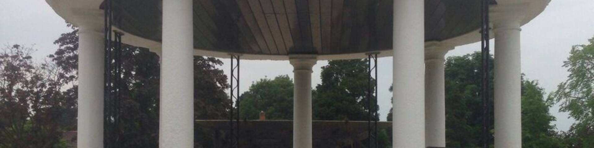 Bandstand in the middle of Jubilee Park