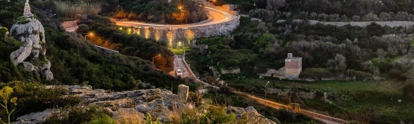 The Parish Church of Mellieha sits picturesquely atop a cliff in the north of Malta. After a day of rain and really strong winds we were treated to an amazing sunset and got some pretty decent shots. .
#visitmalta #malta #mellieha #church #cityscape #architecture