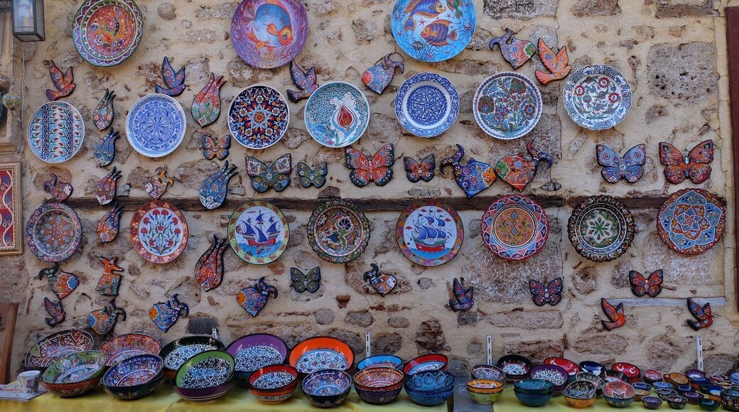 Want to buy the whole set back home. So beautiful