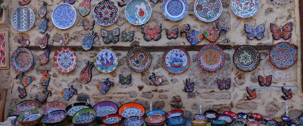Want to buy the whole set back home. So beautiful